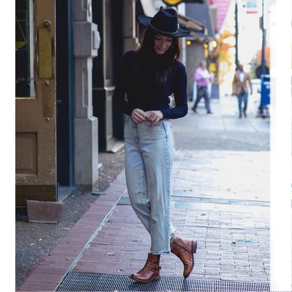 BED STU Becca Lux Leather Ankle Boots - Picture 15 of 15